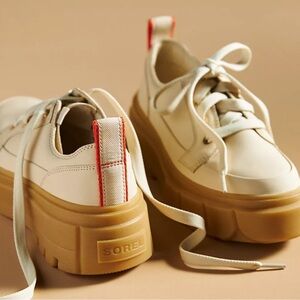 NWOT! SOREL Women's Cream Caribou X Sneakers Sz 9 Waterproof Platform Sole